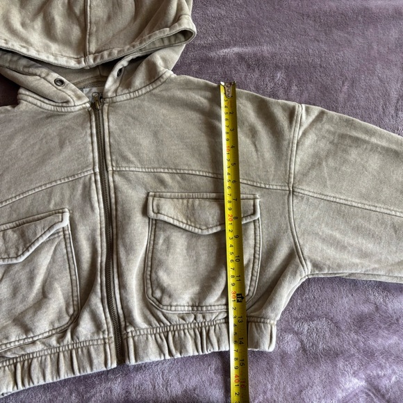 Urban Outfitters Acid Wash Cropped Zip Up Hoodie Tan Khaki Utility Jacket Small - Picture 9 of 12